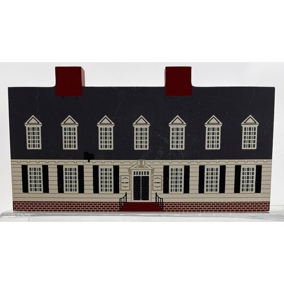 The Cats Meow 1993 Raleigh Tavern Williamsburg Series Decorative Wooden Shelf Si - Picture 1 of 4